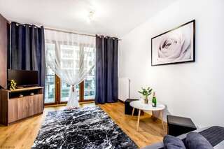 Гостевой дом ClickTheFlat Sienna Street Apart Rooms Варшава Двухместный номер с 1 кроватью и общей ванной комнатой-15